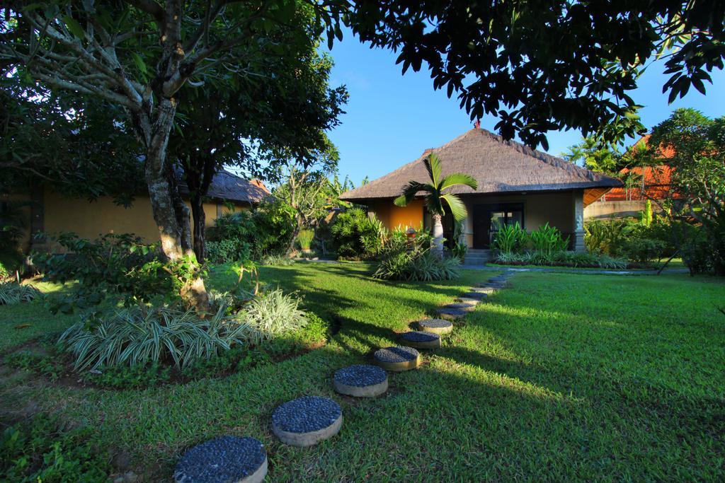 Готель Matahari Terbit Bali Нуса-Дуа Екстер'єр фото